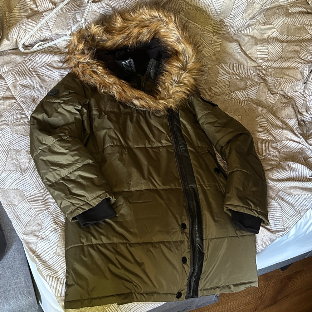 Women’s green winter coat